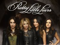 
Pretty Little Liars

